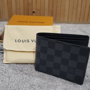 LV Damier Bifold Mens Wallet